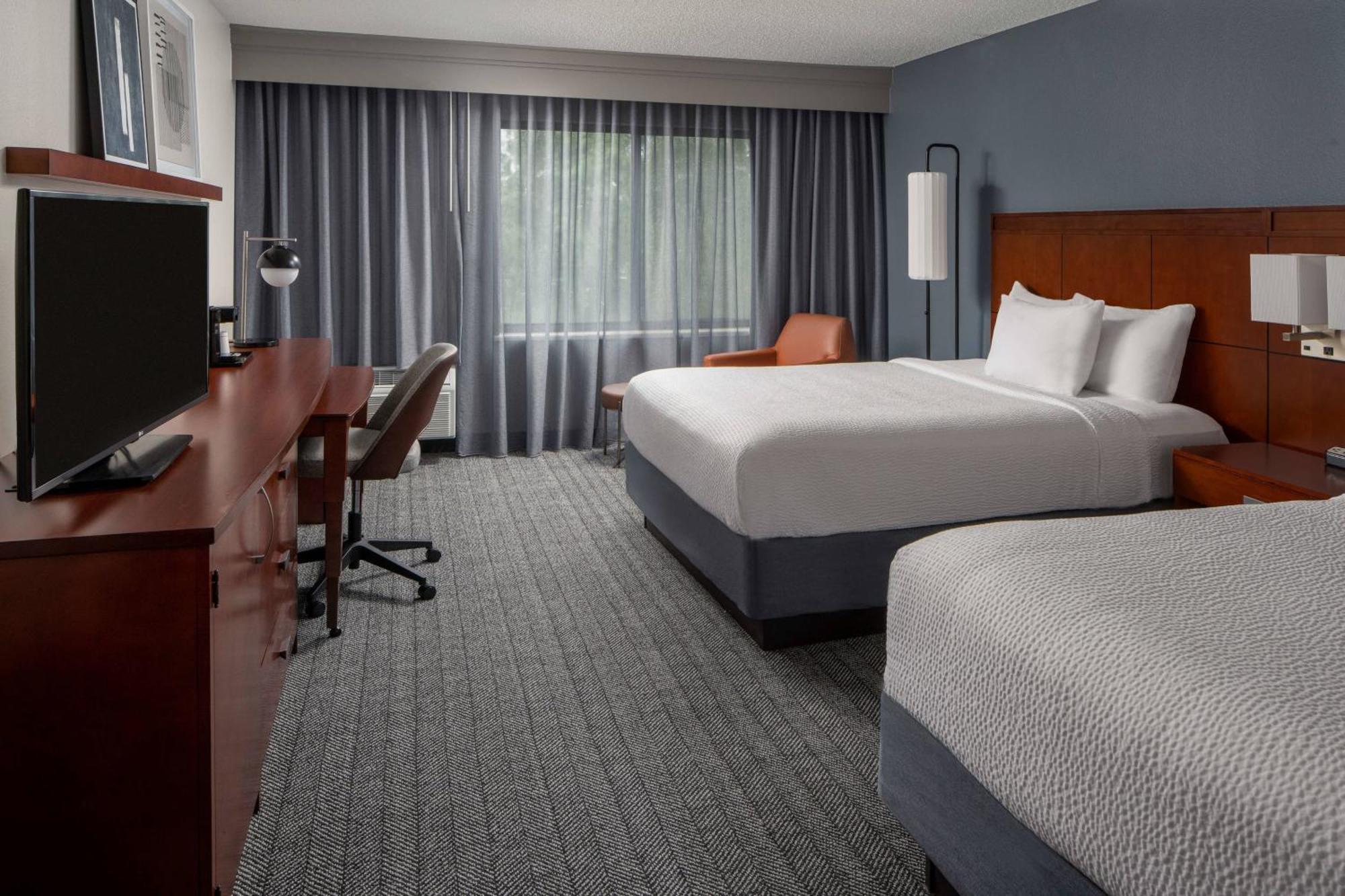 Courtyard By Marriott Covington / Mandeville Экстерьер фото