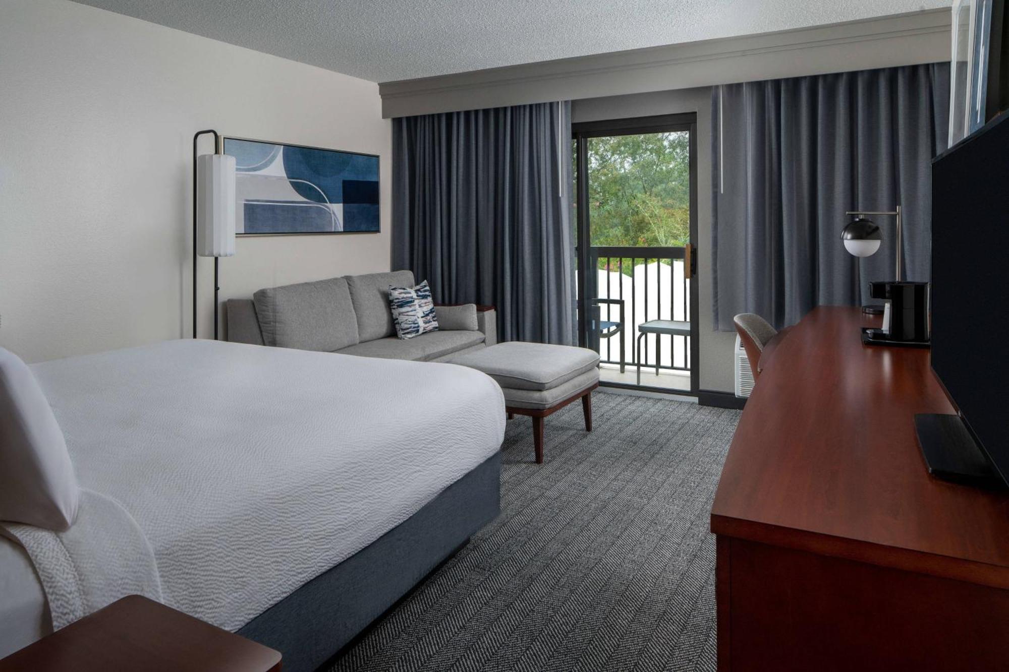 Courtyard By Marriott Covington / Mandeville Экстерьер фото