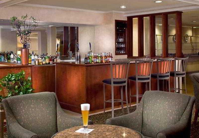 Courtyard By Marriott Covington / Mandeville Ресторан фото