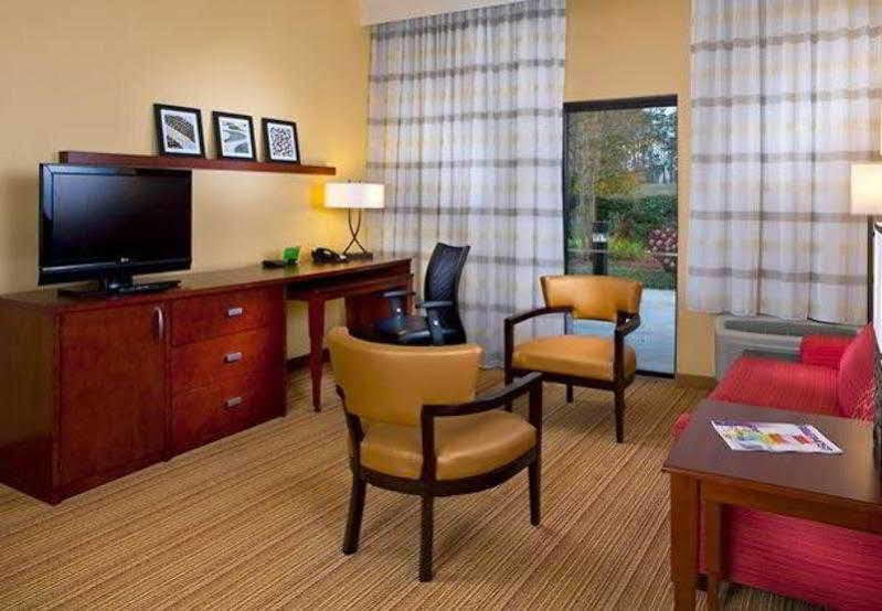 Courtyard By Marriott Covington / Mandeville Экстерьер фото